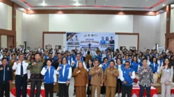 Reny Lamadjido Lepas Kontingen Sulteng Menuju Pesparawi Nasional XIV di Manokwari