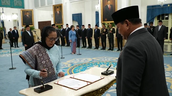 Kepala BGN Nanik Deyang